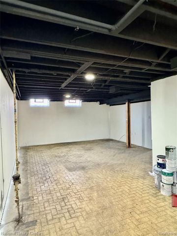 185 Gage Street, Pontiac, MI 48342