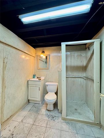 185 Gage Street, Pontiac, MI 48342