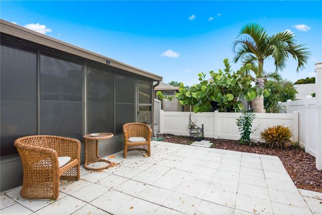 594 DAVENTRY SQUARE, Palm Harbor, FL 34683