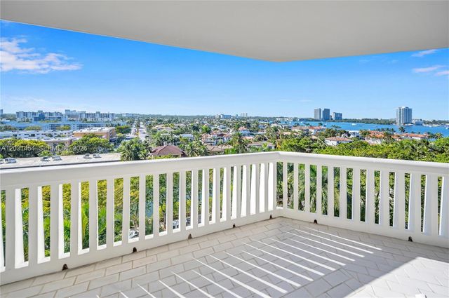 2000 Island Blvd 806, Aventura, FL 33160