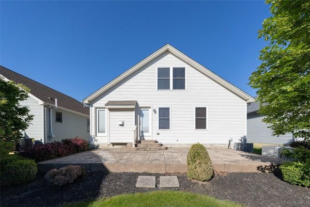 3 Allie Lane, Hamburg, NY 14075