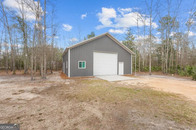 26 Cason Drive, Pembroke, GA 31321
