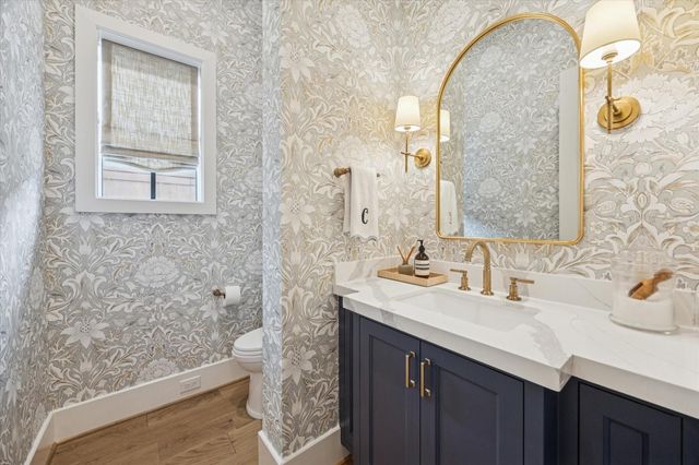 1315 Gardenia Drive, Houston, TX 77018