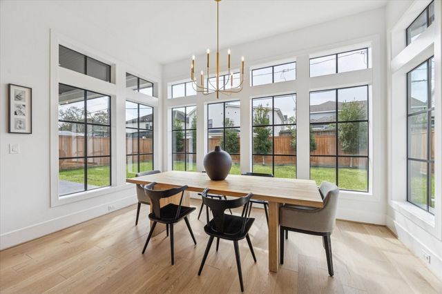 1315 Gardenia Drive, Houston, TX 77018