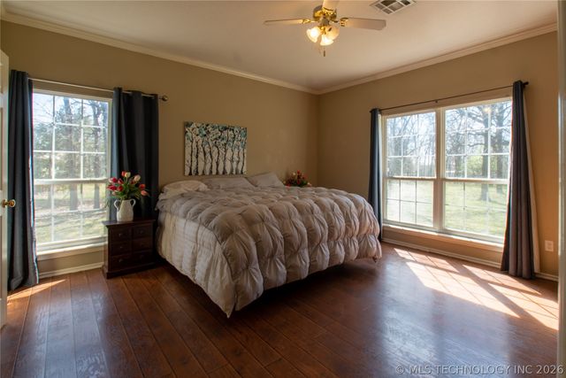 4982 E Cedar Ridge Road, Claremore, OK 74019