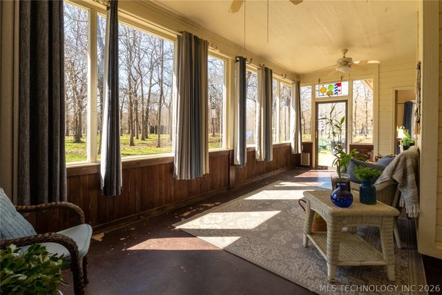 4982 E Cedar Ridge Road, Claremore, OK 74019