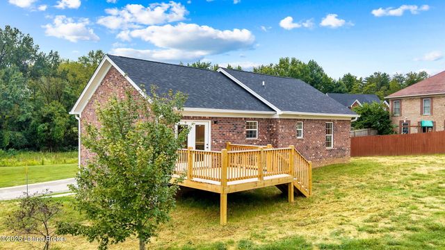 2125 Churchdown Ln, Louisville, KY 40214