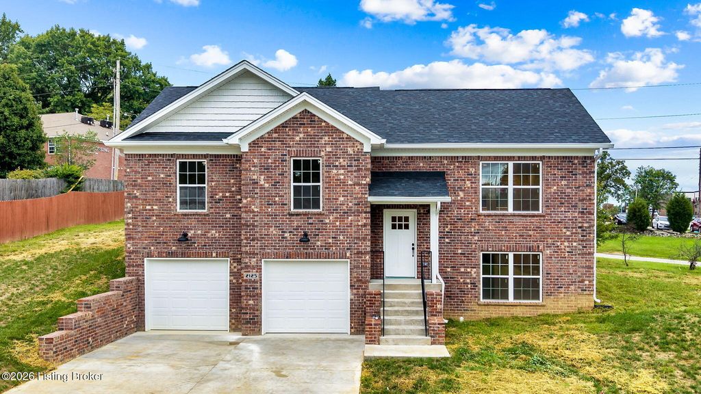 2125 Churchdown Ln, Louisville, KY 40214