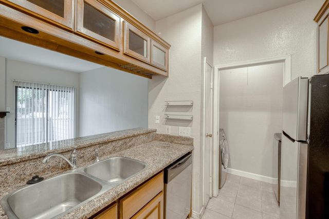 12166 Metric BLVD 1007, Austin, TX 78758