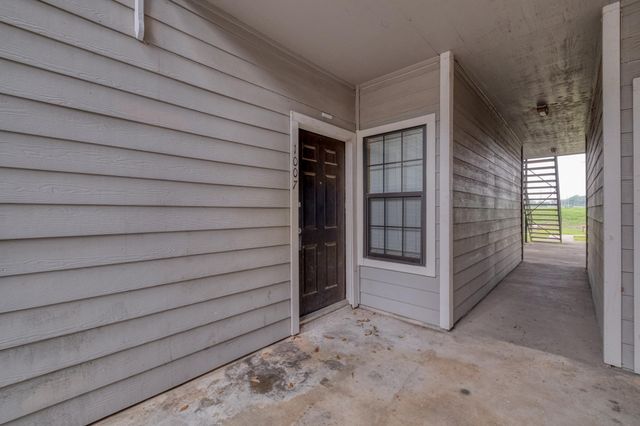 12166 Metric BLVD 1007, Austin, TX 78758