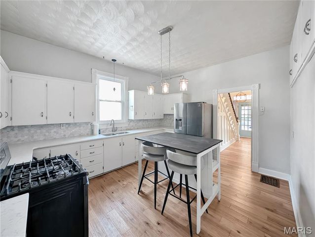 222 Wabash Avenue, Belleville, IL 62220