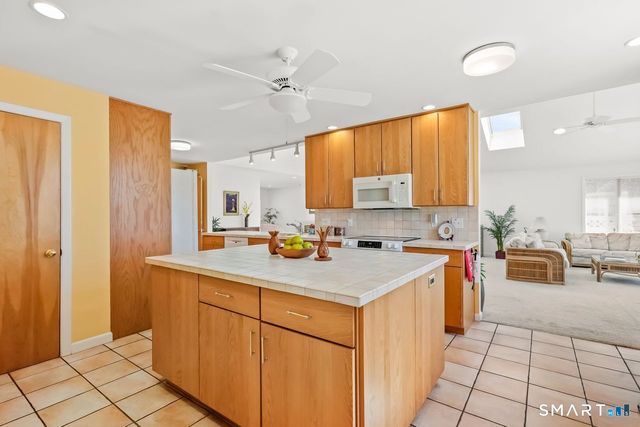 225 Lordship Road, Stratford, CT 06615