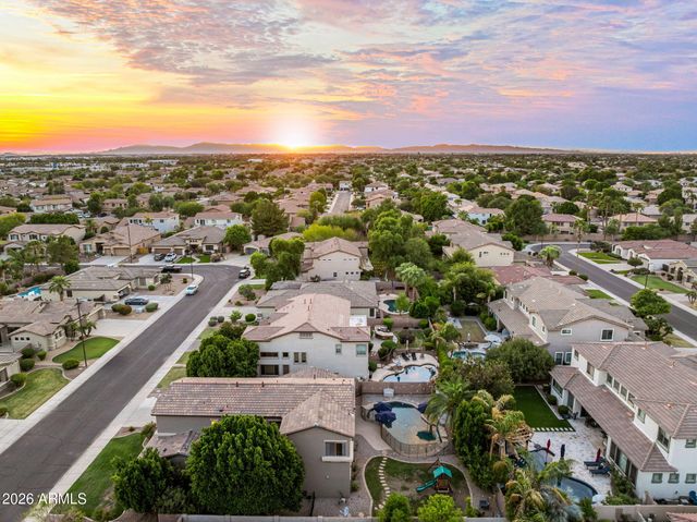 466 E BENRICH Drive, Gilbert, AZ 85295