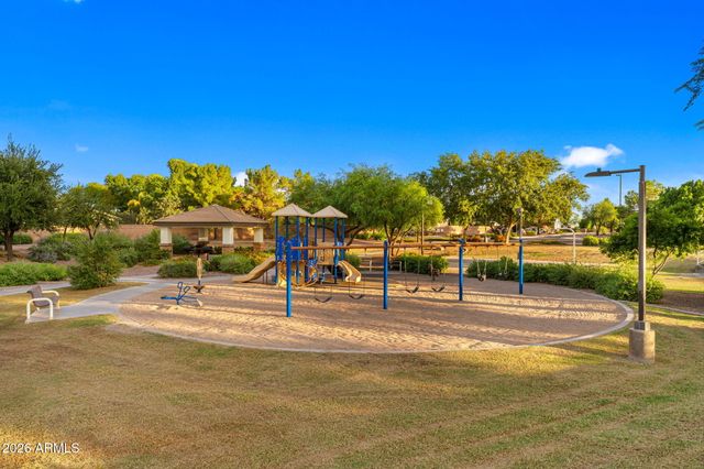 466 E BENRICH Drive, Gilbert, AZ 85295