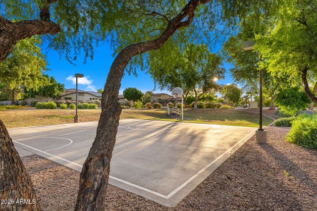 466 E BENRICH Drive, Gilbert, AZ 85295