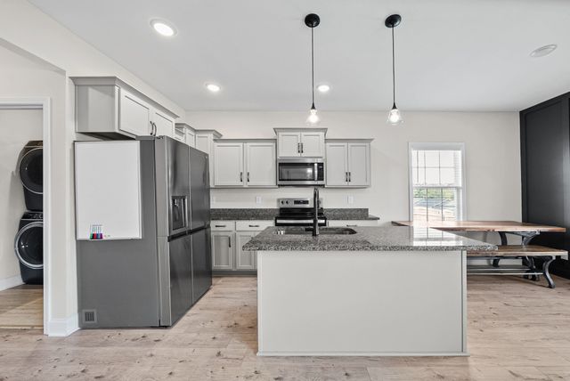 467 Mattingly Dr, Clarksville, TN 37042