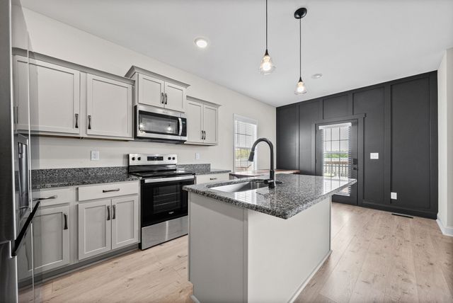 467 Mattingly Dr, Clarksville, TN 37042