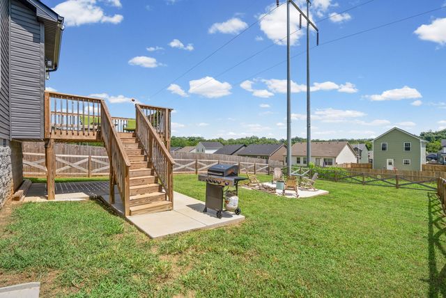 467 Mattingly Dr, Clarksville, TN 37042