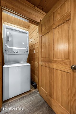 1323 Zachary Thomas Lane, Sevierville, TN 37876