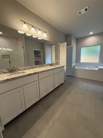 1203 Anthony, Gainesville, TX 76240