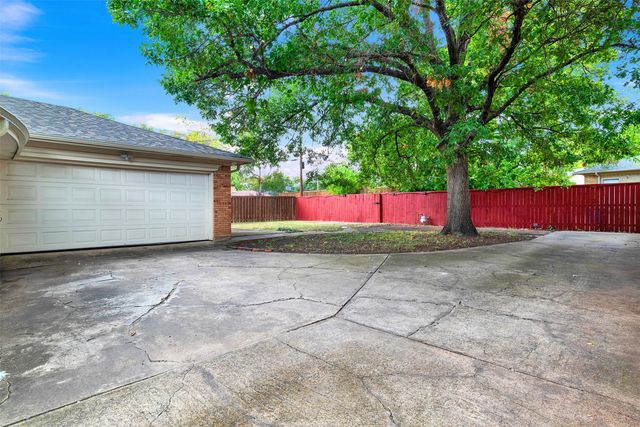 2523 Dorrington Drive, Dallas, TX 75228