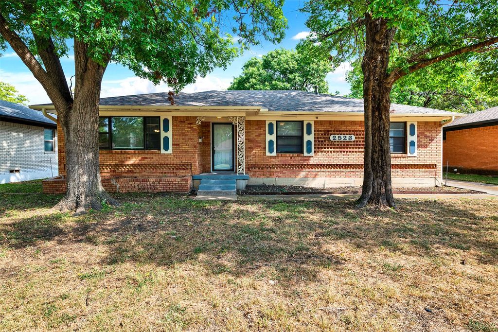2523 Dorrington Drive, Dallas, TX 75228