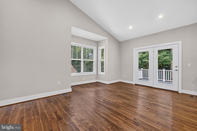 105 EDGEMONT CIR, Locust Grove, VA 22508