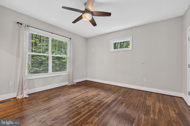 105 EDGEMONT CIR, Locust Grove, VA 22508