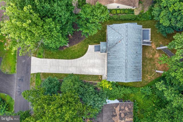 105 EDGEMONT CIR, Locust Grove, VA 22508