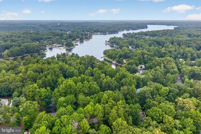 105 EDGEMONT CIR, Locust Grove, VA 22508