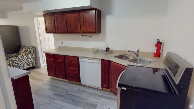 4353 W MAPLE MEADOWS DR, West Valley City, UT 84120