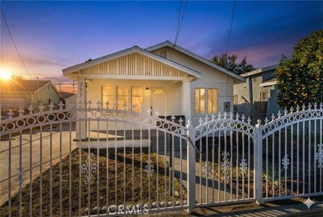 711 N Crane Avenue, Compton, CA 90221