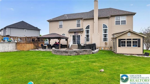 764 Mohican Drive, Easton, PA 18040