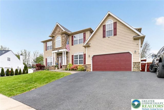 764 Mohican Drive, Easton, PA 18040