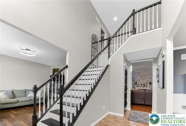 764 Mohican Drive, Easton, PA 18040