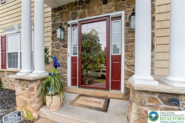 764 Mohican Drive, Easton, PA 18040