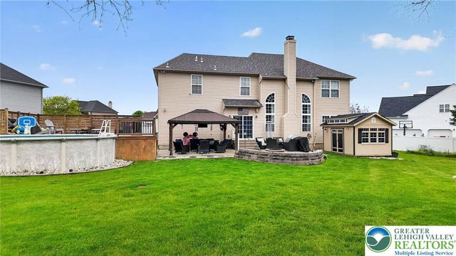 764 Mohican Drive, Easton, PA 18040