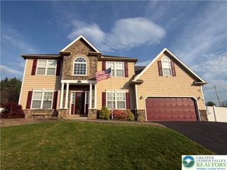 764 Mohican Drive, Easton, PA 18040