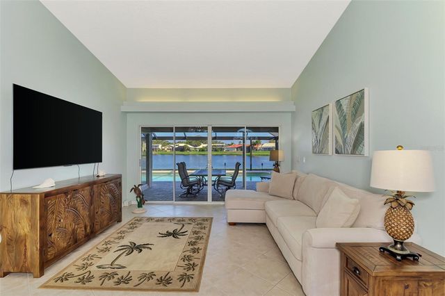 1421 GLENEAGLES DRIVE, Venice, FL 34292