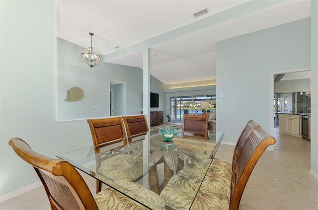 1421 GLENEAGLES DRIVE, Venice, FL 34292