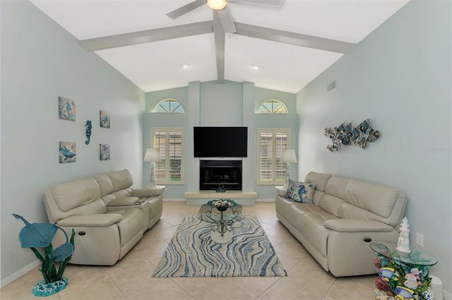 1421 GLENEAGLES DRIVE, Venice, FL 34292