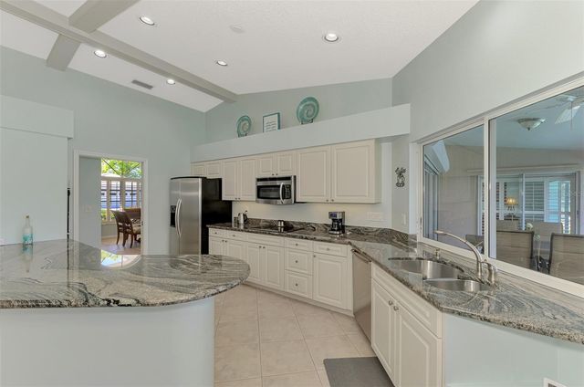 1421 GLENEAGLES DRIVE, Venice, FL 34292