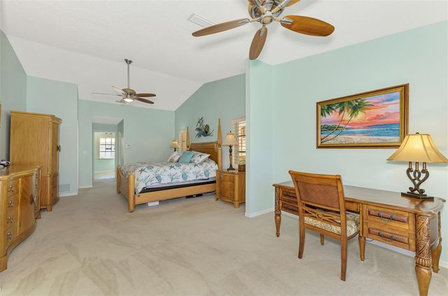 1421 GLENEAGLES DRIVE, Venice, FL 34292