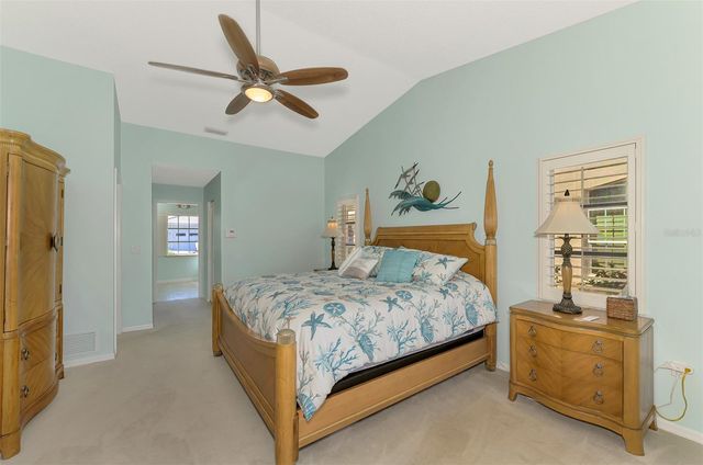 1421 GLENEAGLES DRIVE, Venice, FL 34292