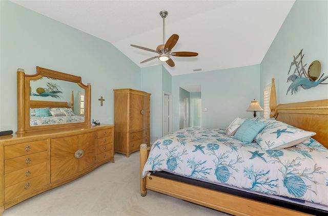 1421 GLENEAGLES DRIVE, Venice, FL 34292