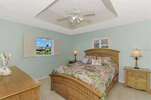 1421 GLENEAGLES DRIVE, Venice, FL 34292