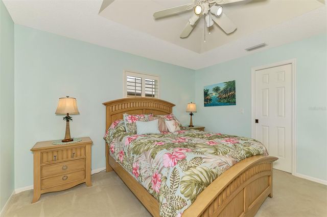 1421 GLENEAGLES DRIVE, Venice, FL 34292