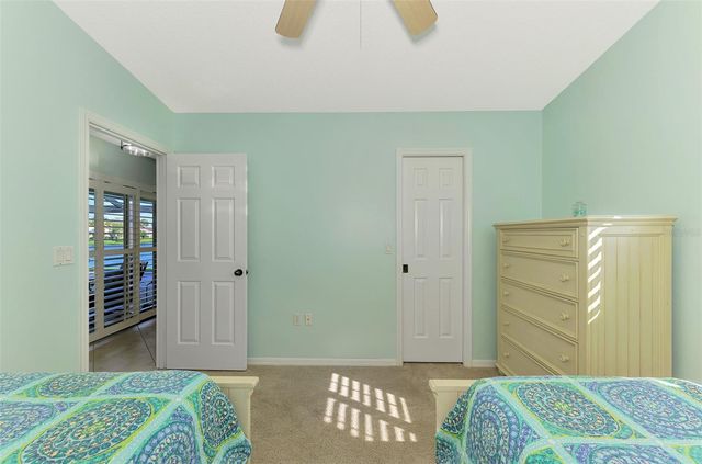 1421 GLENEAGLES DRIVE, Venice, FL 34292