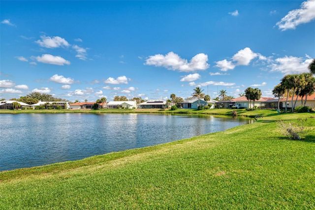 1421 GLENEAGLES DRIVE, Venice, FL 34292