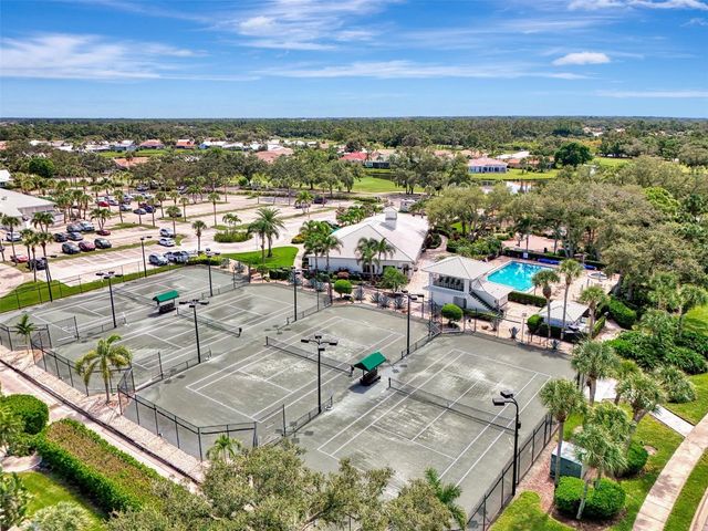 1421 GLENEAGLES DRIVE, Venice, FL 34292